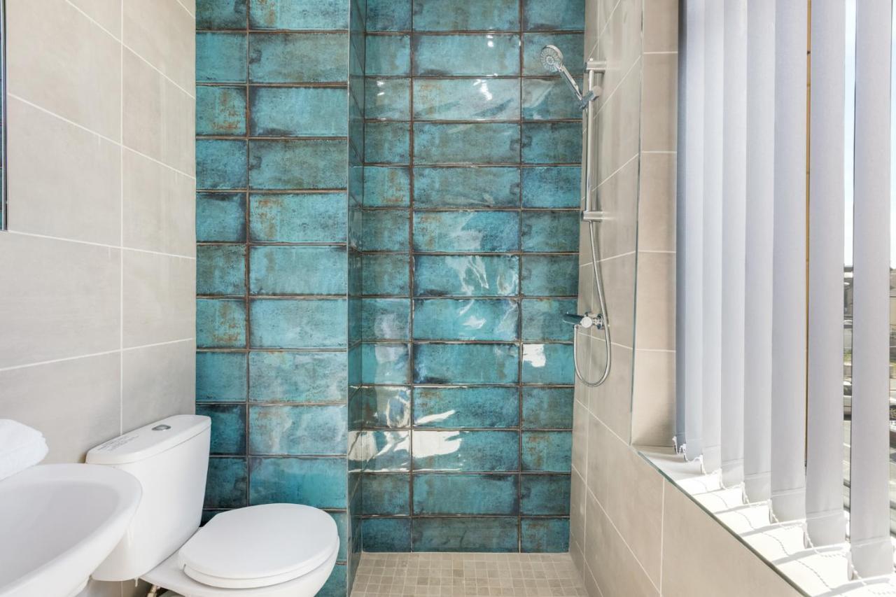 Crystal Towers Sasco Apartments ブラックプール エクステリア 写真