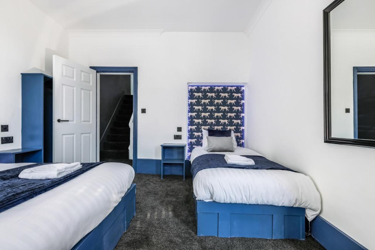 Crystal Towers Sasco Apartments ブラックプール エクステリア 写真